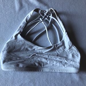 Lululemon Free to be Wild bra